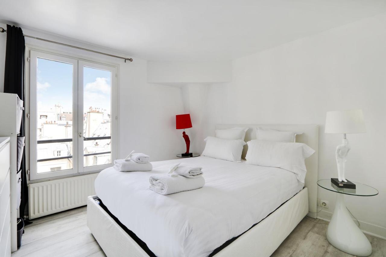 Pick A Flat'S Apartments In Le Marais - Rue Saint Merri Paris Exterior photo